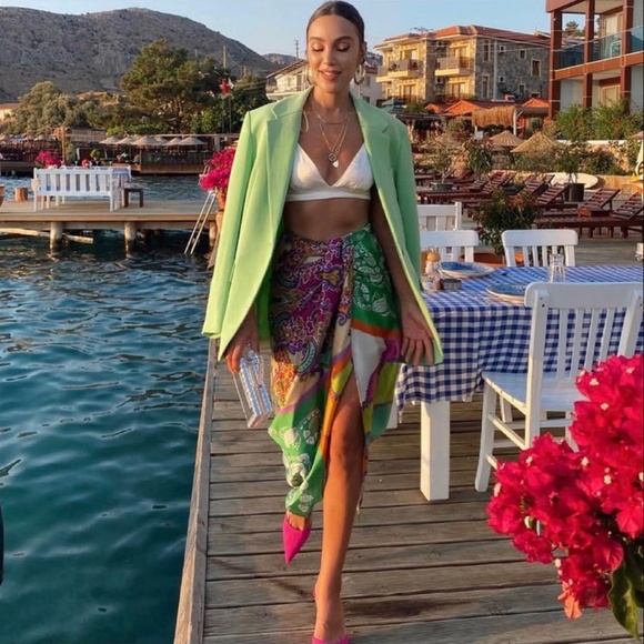 ZARA Printed Front Slit Skirt XS - Picture 2 of 6